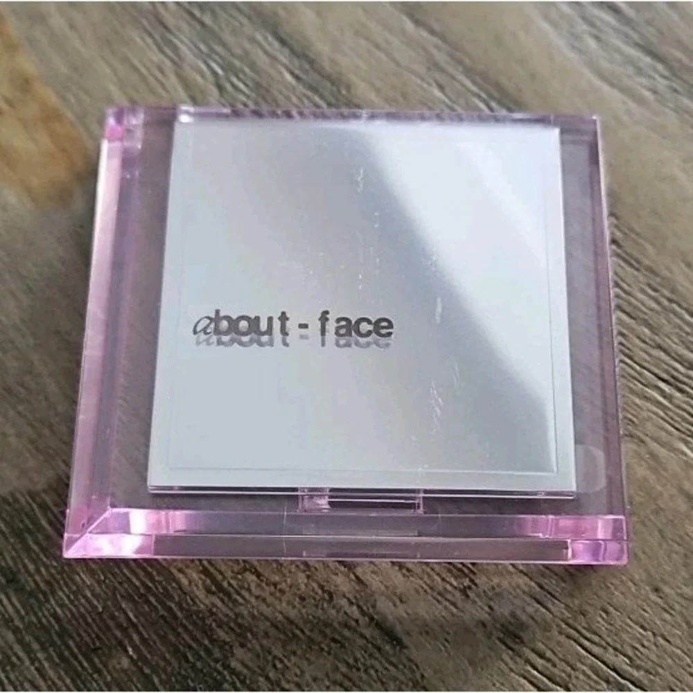 About-Face Light Lock Powder Pressed High Beam THIS BLISS .28 oz 8 g New
